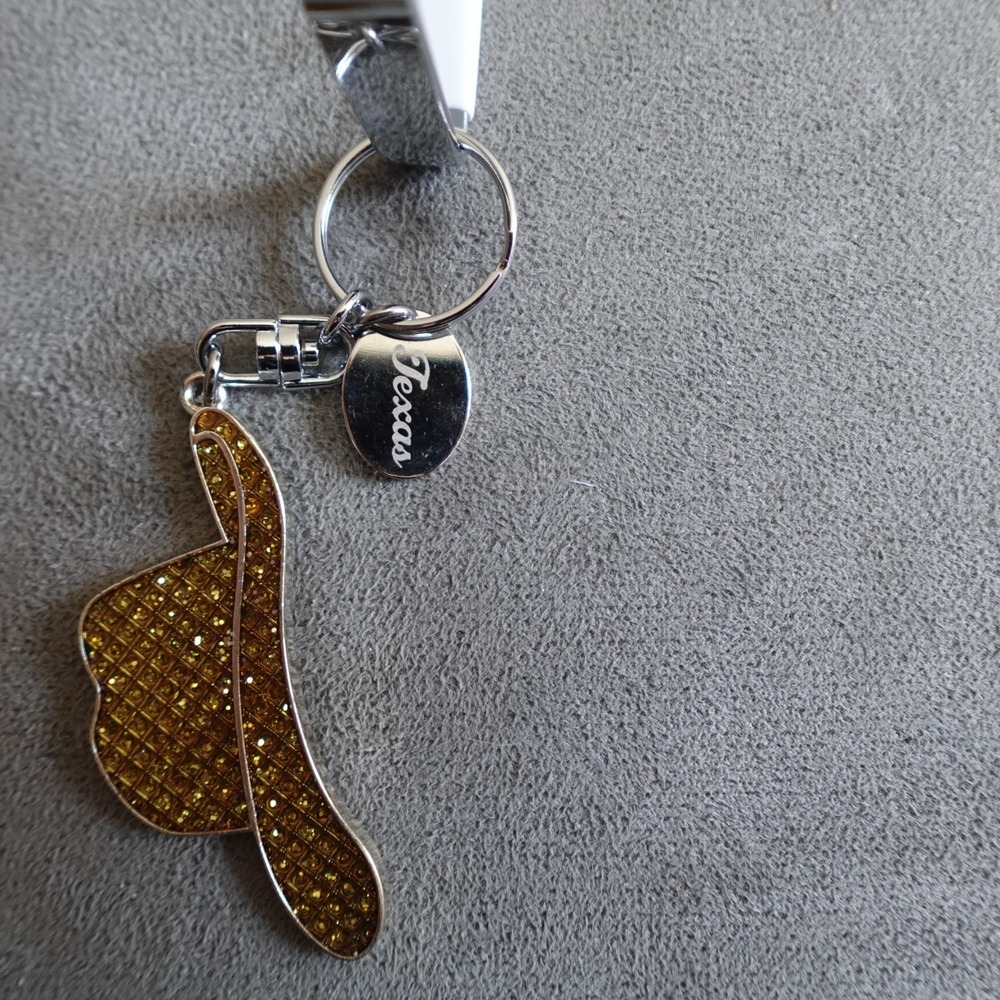 Texas Keychain Rhinestone Sparkle Cowboy Hat Novelty Route 66 Destination Travel